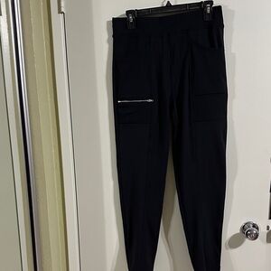 HALARA Black Women's Joggers with Zipper Detail